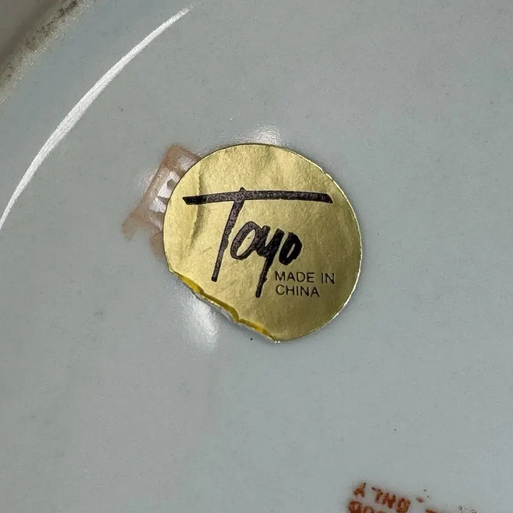 TOYO MACAU Porcelain Plate Hand Painted‎ Gold Moriage & Enamel Plums China